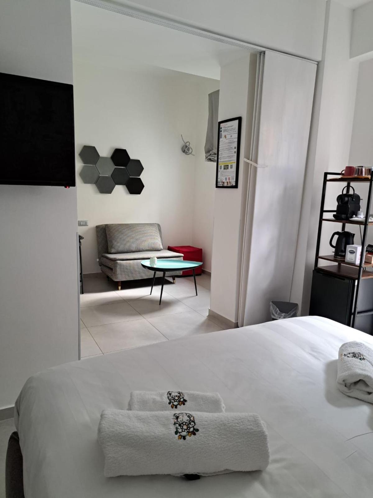 Sikelia Superior Rooms Milazzo Ngoại thất bức ảnh