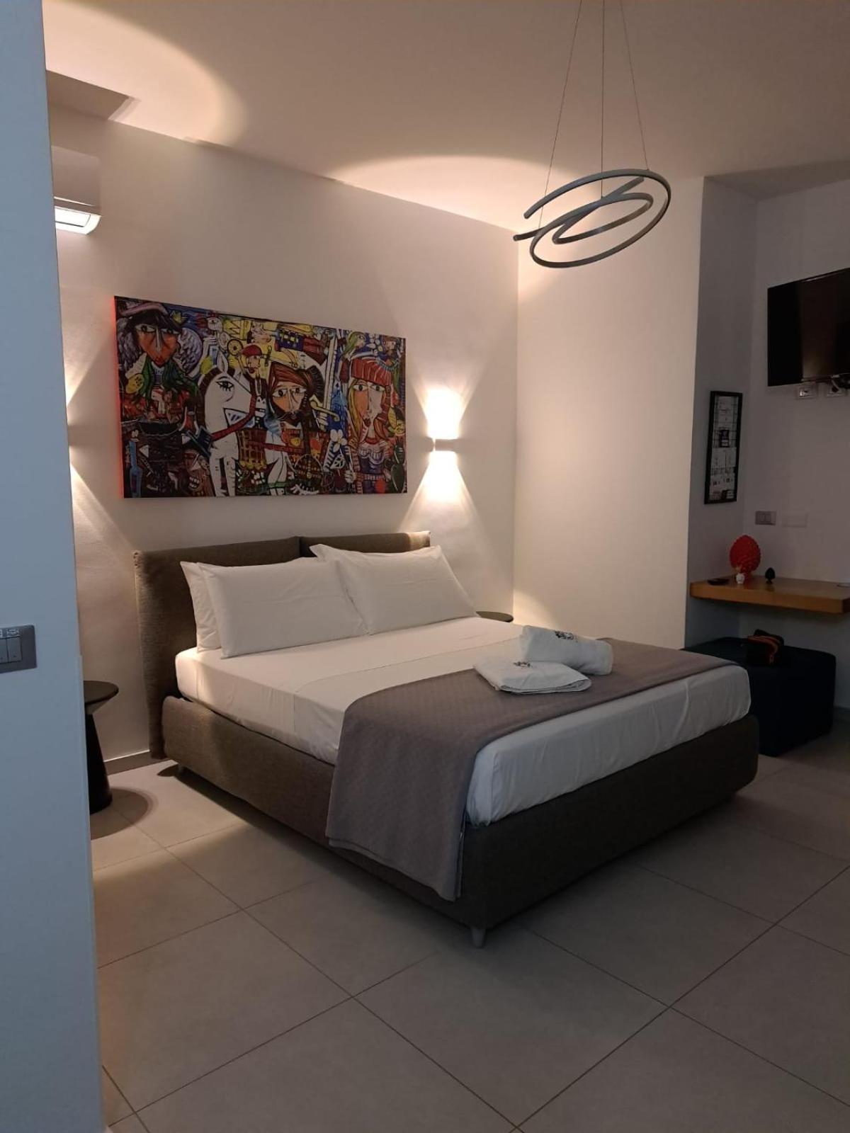 Sikelia Superior Rooms Milazzo Ngoại thất bức ảnh